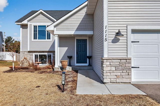 1115 Rich River Way, New Richmond, WI 54017
