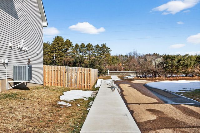 1115 Rich River Way, New Richmond, WI 54017