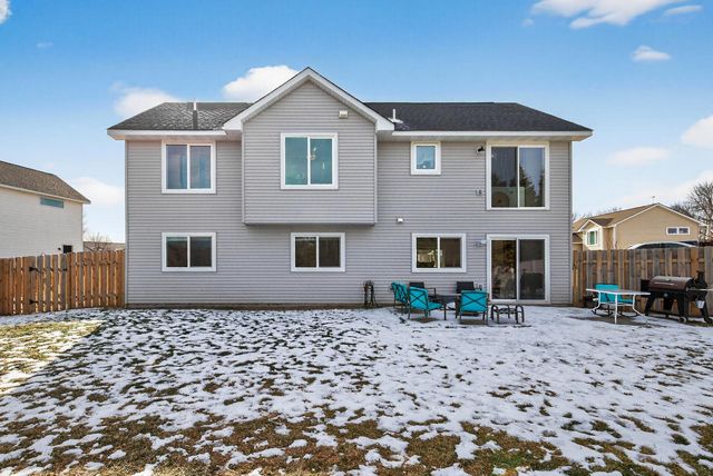 1115 Rich River Way, New Richmond, WI 54017