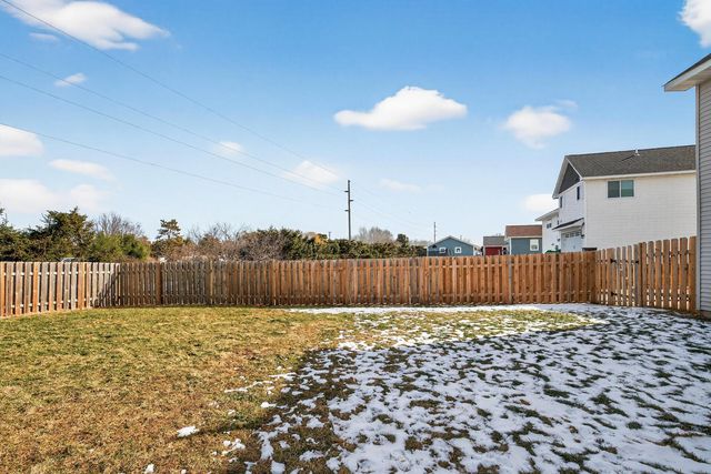 1115 Rich River Way, New Richmond, WI 54017