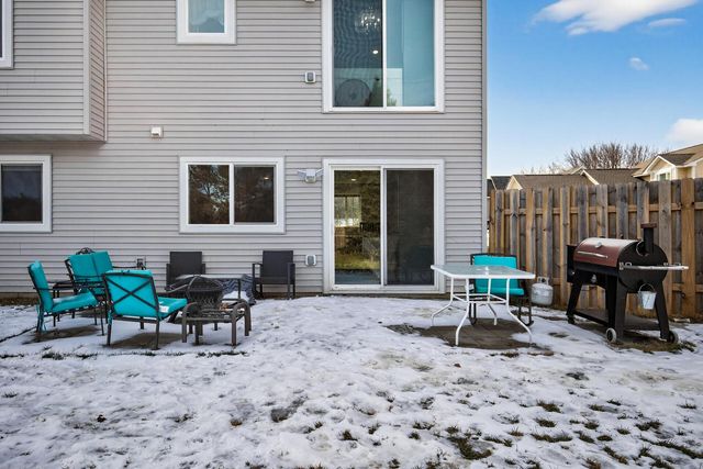 1115 Rich River Way, New Richmond, WI 54017