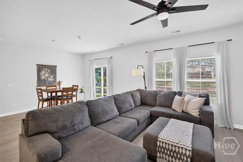 Image 10 of property listing at 313 Lillian Street, Rincon, GA 31326