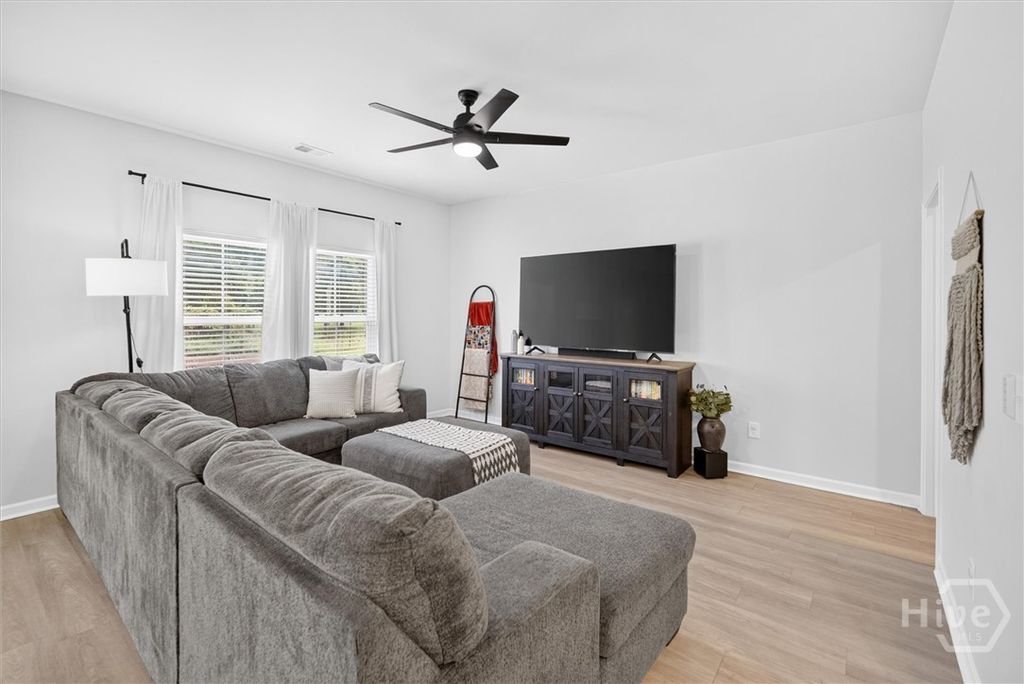 Image 12 of property listing at 313 Lillian Street, Rincon, GA 31326