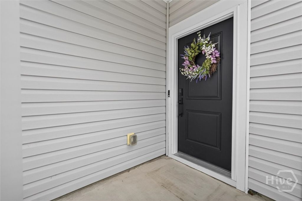 Image 6 of property listing at 313 Lillian Street, Rincon, GA 31326