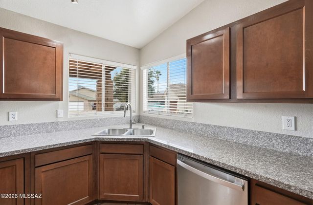 4580 W Dunn Place, Tucson, AZ 85741