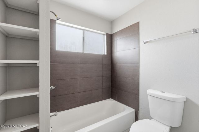 4580 W Dunn Place, Tucson, AZ 85741