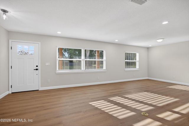 8163 EL CIENTO Court, Jacksonville, FL 32217