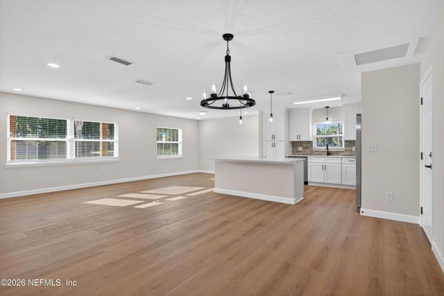 8163 EL CIENTO Court, Jacksonville, FL 32217