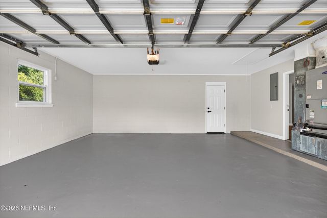 8163 EL CIENTO Court, Jacksonville, FL 32217