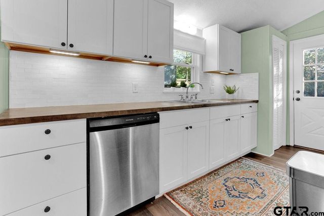 212 Canyon, Hideaway, TX 75771