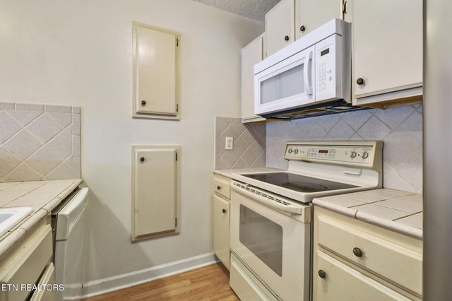 65 Lakeshore Terrace 22, Crossville, TN 38558