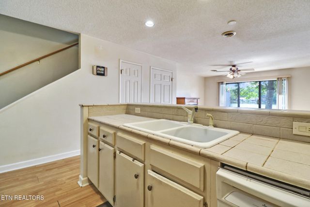 65 Lakeshore Terrace 22, Crossville, TN 38558