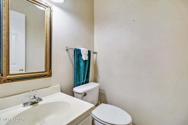 65 Lakeshore Terrace 22, Crossville, TN 38558