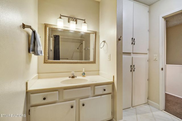 65 Lakeshore Terrace 22, Crossville, TN 38558