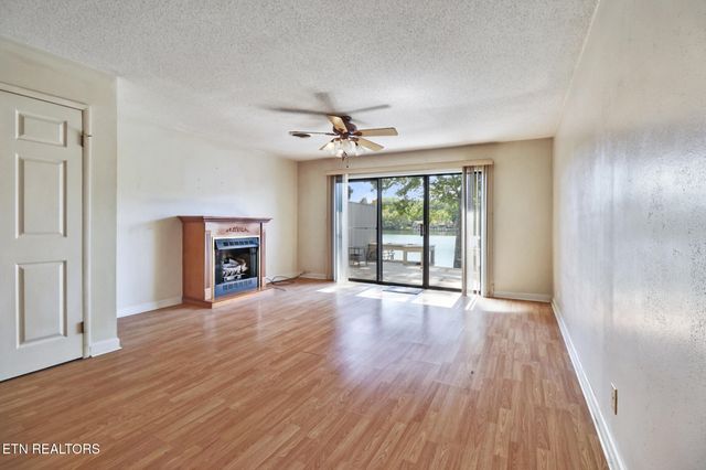 65 Lakeshore Terrace 22, Crossville, TN 38558