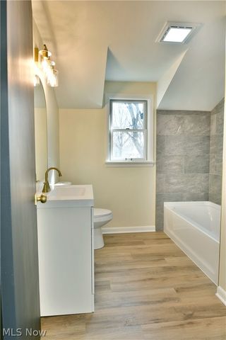 8351 Chesterton Drive, Youngstown, OH 44514