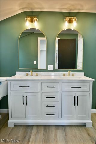 8351 Chesterton Drive, Youngstown, OH 44514