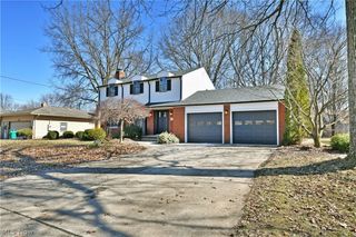 8351 Chesterton Drive, Youngstown, OH 44514