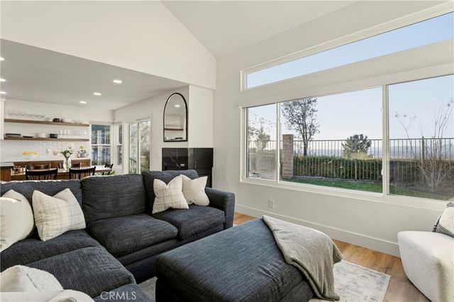 6201 E Onyx, Anaheim Hills, CA 92807