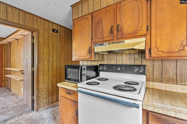 812 Basil Road, Swansea, SC 29160