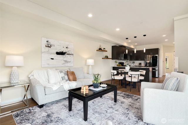 28008 8th Lane S, Des Moines, WA 98198