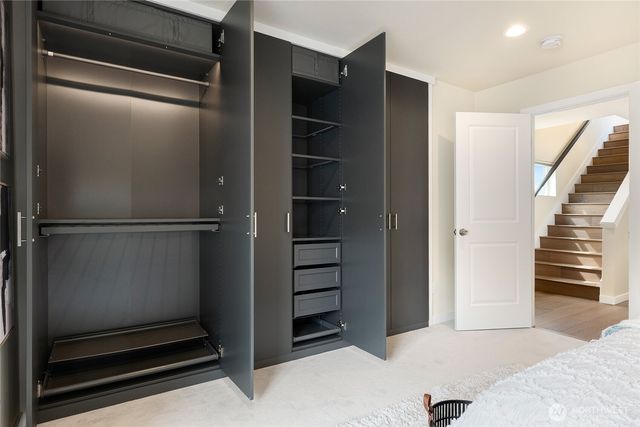 28008 8th Lane S, Des Moines, WA 98198