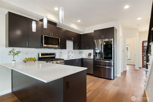 28008 8th Lane S, Des Moines, WA 98198