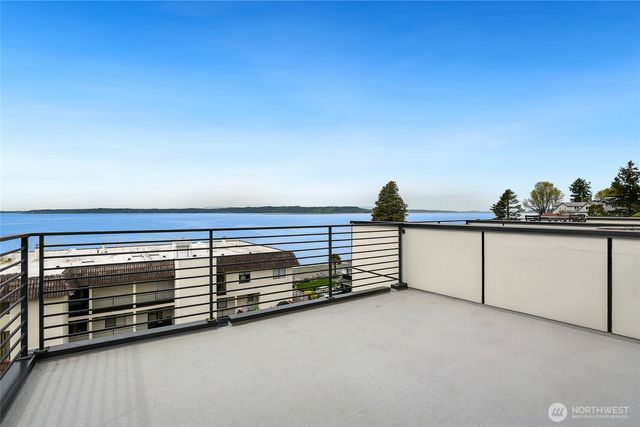 28008 8th Lane S, Des Moines, WA 98198