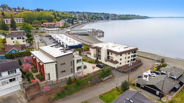 28008 8th Lane S, Des Moines, WA 98198