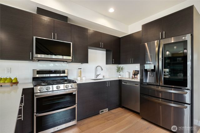 28008 8th Lane S, Des Moines, WA 98198