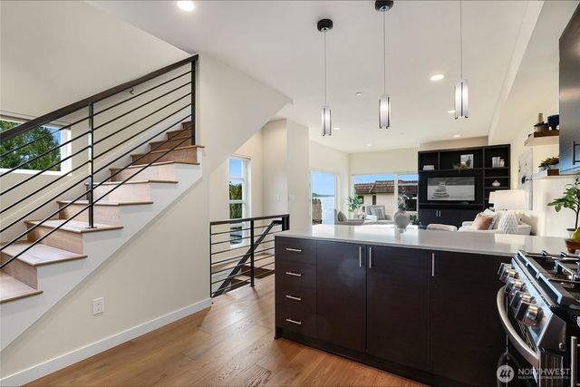 28008 8th Lane S, Des Moines, WA 98198