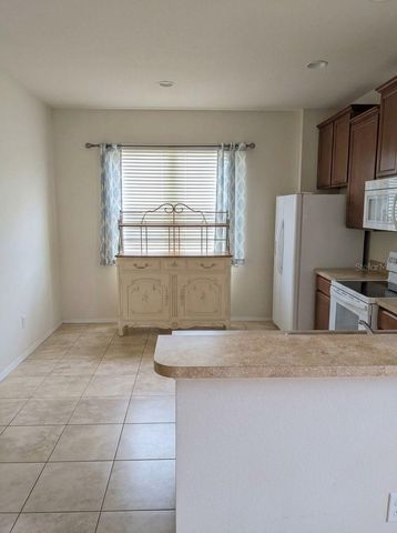 21846 BELGIAN COURT, Mount Dora, FL 32757