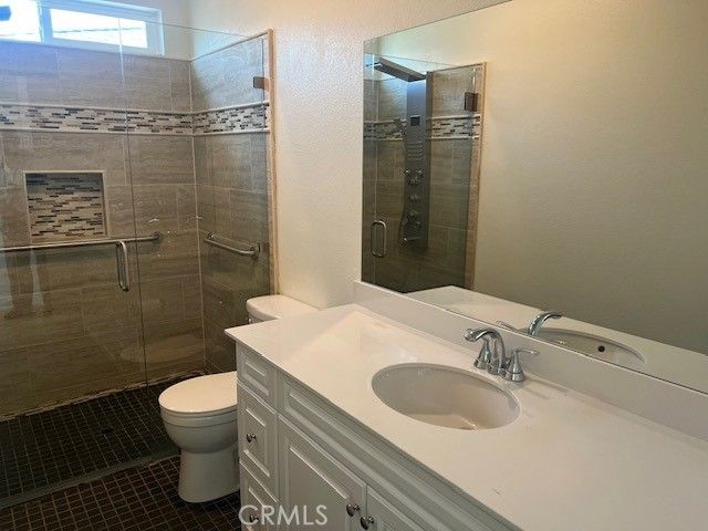 7561 Baerss Road, Riverside, CA 92507