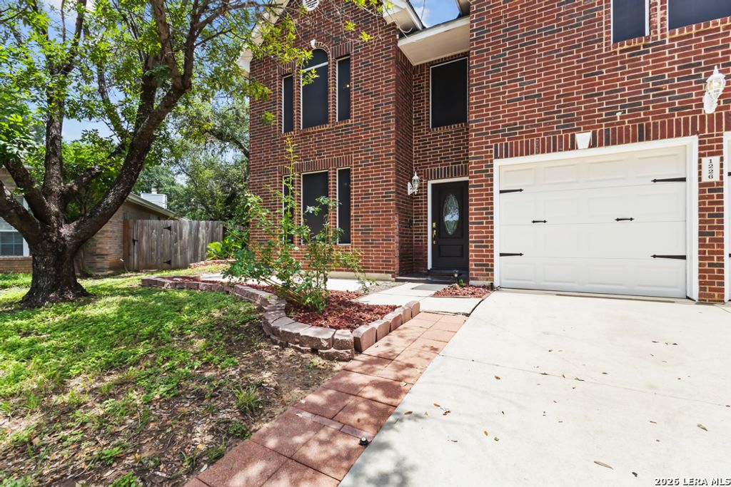 1226 Creek Meadows, San Antonio, TX 78253