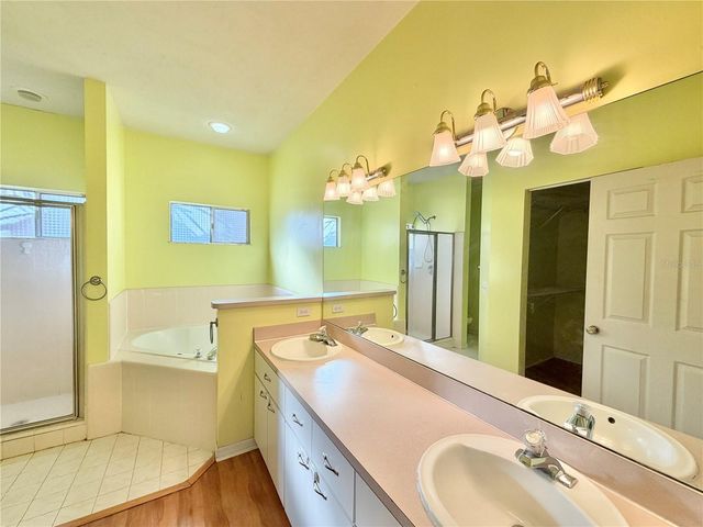 4423 NW 36TH STREET, Gainesville, FL 32605