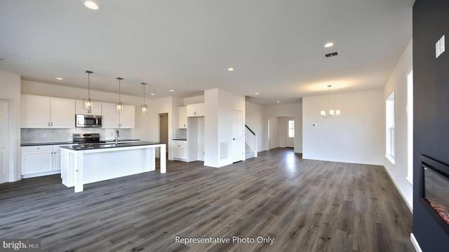 45 CANTERBURY LN, Annville, PA 17003