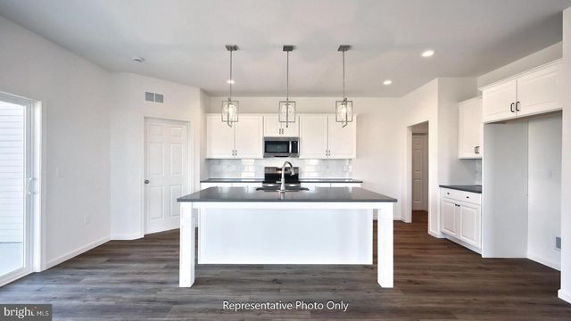 45 CANTERBURY LN, Annville, PA 17003