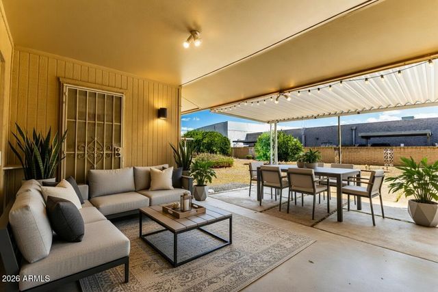 10803 W CAMELOT Circle, Sun City, AZ 85351