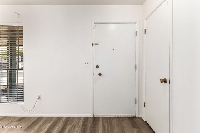 10803 W CAMELOT Circle, Sun City, AZ 85351