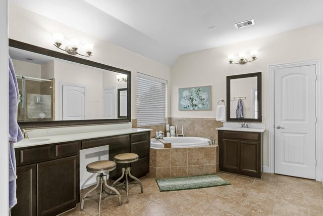 311 W Bend Drive, League City, TX 77573