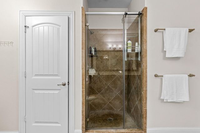 311 W Bend Drive, League City, TX 77573