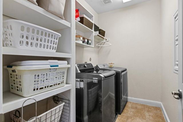 311 W Bend Drive, League City, TX 77573