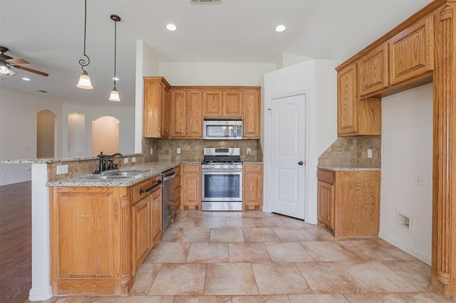 278 Spyglass Drive, Willow Park, TX 76008