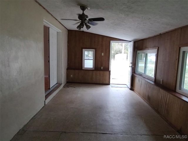 706 Mayflower Avenue, Inverness, FL 34452