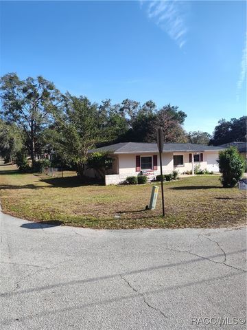 706 Mayflower Avenue, Inverness, FL 34452