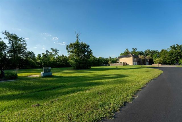 Lot 19 River Moss Lane, Westlake, LA 70669