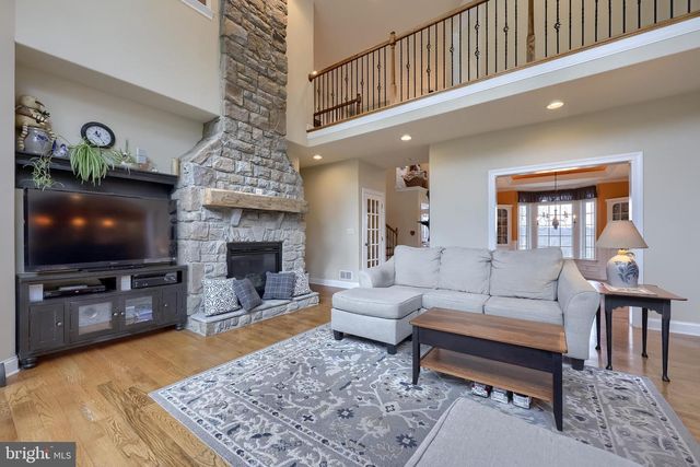 530 BAIRS MILL RD, Wrightsville, PA 17368