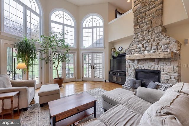 530 BAIRS MILL RD, Wrightsville, PA 17368