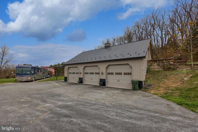 530 BAIRS MILL RD, Wrightsville, PA 17368