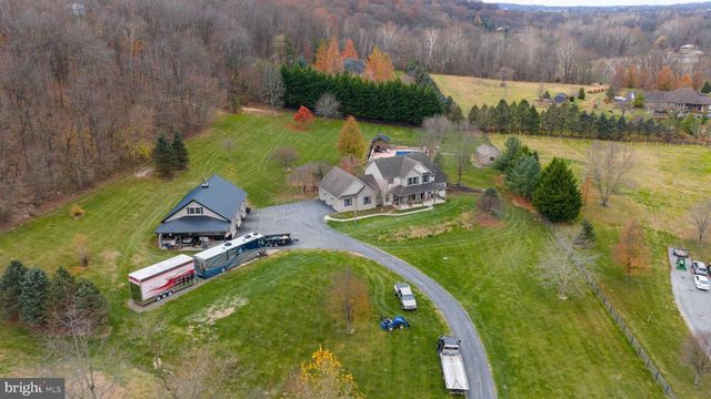 530 BAIRS MILL RD, Wrightsville, PA 17368